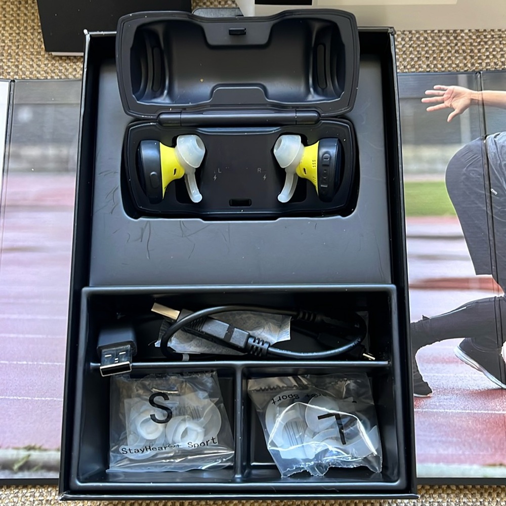 Bose SoundSport Free Wireless Headphones